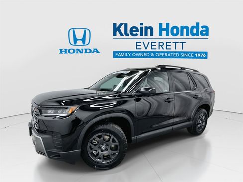 New 2026 Honda Pilot TrailSport image 1