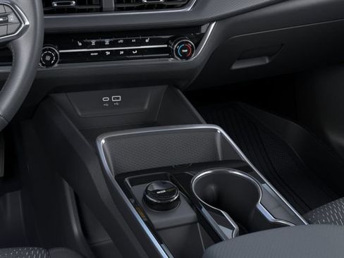 New 2027 Chevrolet Equinox LT w/ LPO, Floor Liner Package FWD image 23