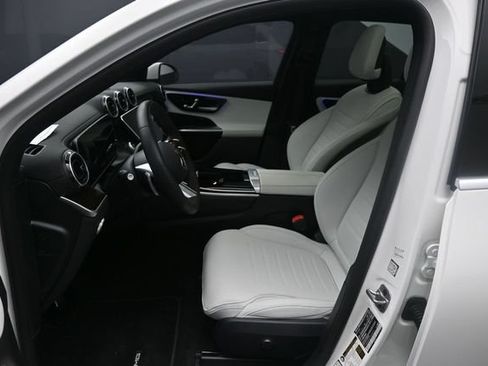 Used 2026 Mercedes-Benz GLC 300 image 18