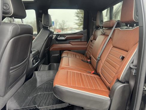 Used 2024 GMC Sierra 1500 Denali Ultimate image 25