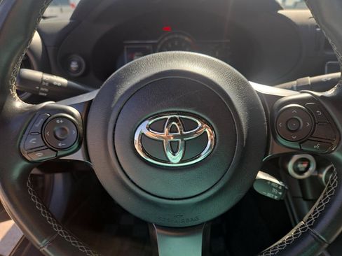 Used 2023 Toyota GR86 Premium RWD image 15