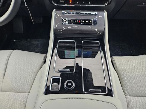 New 2026 Lincoln Aviator Black Label w/ Dynamic Handling Package image 18