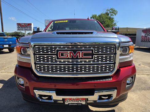 Used 2018 GMC Sierra 3500 Denali w/ Duramax Plus Package AWD/4WD image 3