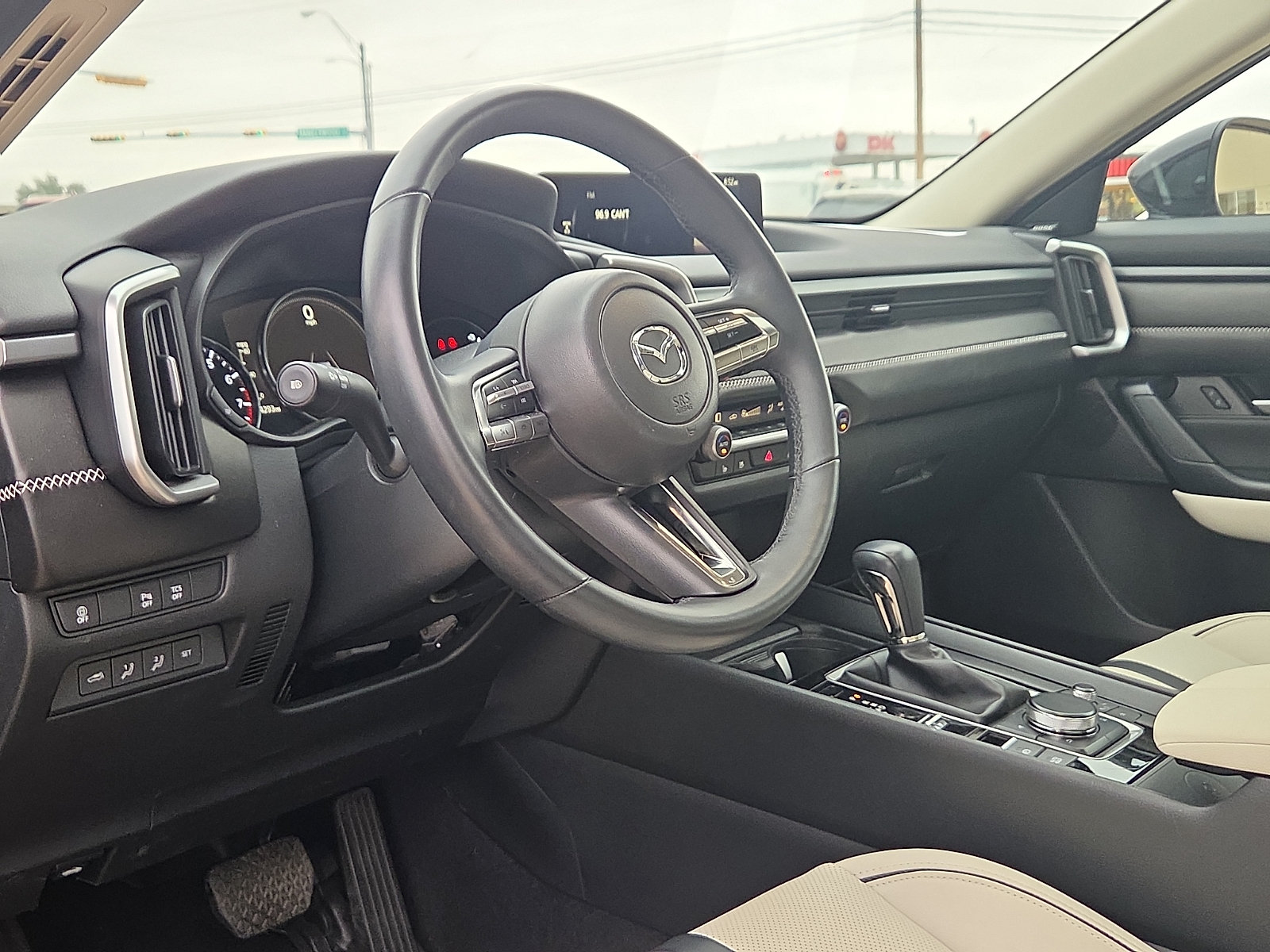 Used 2026 MAZDA CX-50 AWD 2.5 S w/ Cargo Package image 9