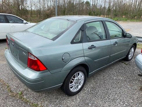 Used 2005 Ford Focus SE image 10