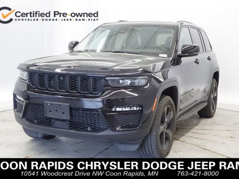 Used 2023 Jeep Grand Cherokee Limited w/ Luxury Tech Group II AWD/4WD image 1