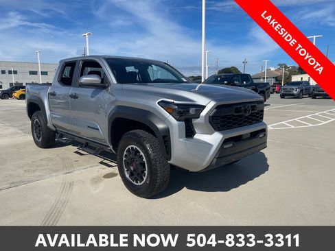 Certified 2026 Toyota Tacoma TRD Off-Road AWD/4WD image 8