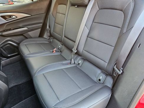 Used 2025 Chevrolet Equinox EV LT FWD image 20