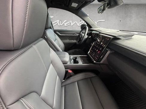 Used 2026 GMC Acadia Elevation w/ Black Edition FWD image 30