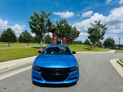 Used 2015 Dodge Charger SXT w/ Plus Group RWD image 3