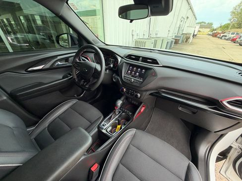 Certified 2023 Chevrolet TrailBlazer RS image 25