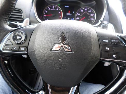 Used 2024 Mitsubishi Eclipse Cross SEL image 18