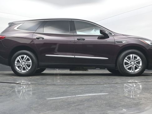 Used 2019 Buick Enclave Essence image 29
