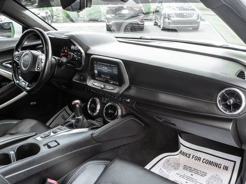 Used 2019 Chevrolet Camaro SS RWD image 13