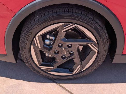 Certified 2025 Kia K4 EX FWD image 23