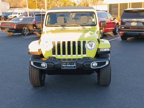 Certified 2023 Jeep Gladiator Overland image 14