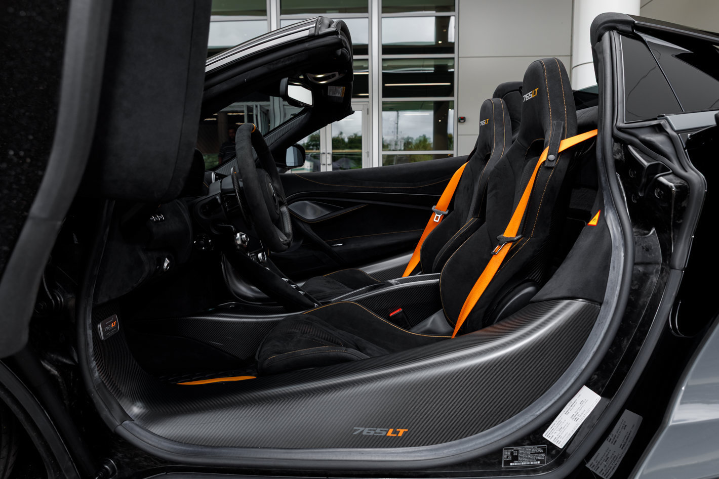 Used 2022 McLaren 765LT RWD image 57