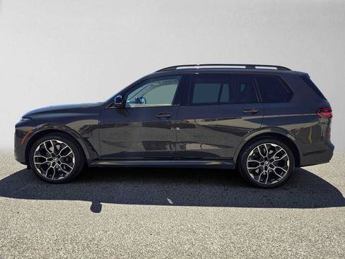 Used 2024 BMW X7 M60i w/ Executive Package AWD/4WD image 6
