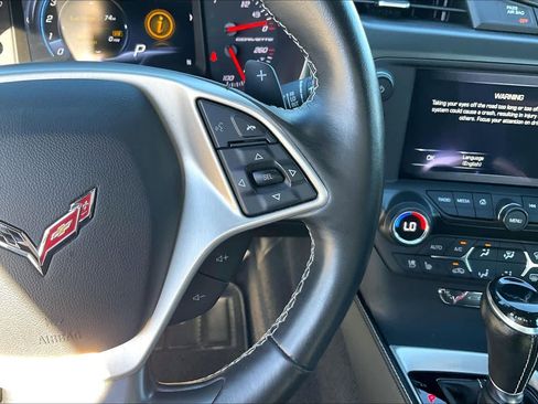 Used 2019 Chevrolet Corvette Stingray Coupe image 17