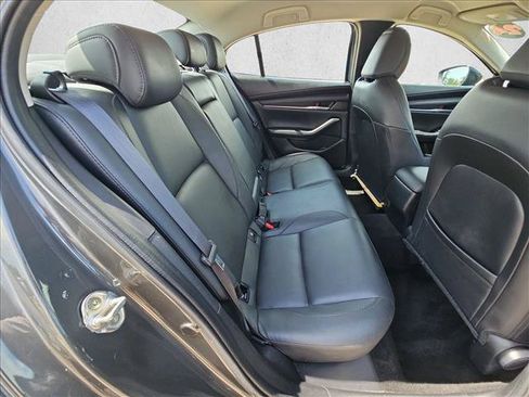 Used 2024 MAZDA MAZDA3 s FWD image 18
