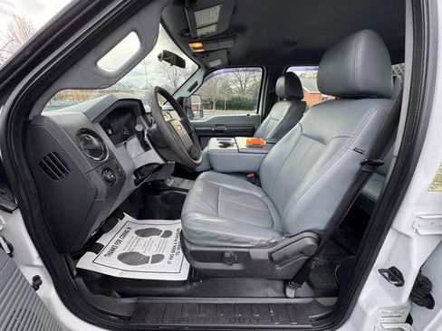 Used 2016 Ford F450 XL w/ Power Equipment Group image 14