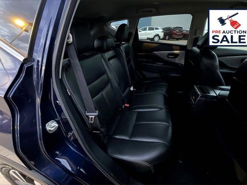 Used 2023 Nissan Murano SV image 25