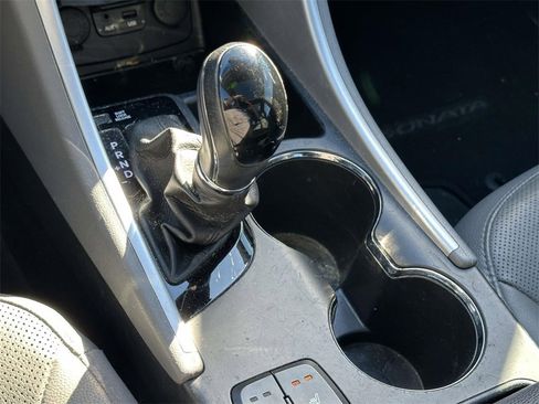 Used 2014 Hyundai Sonata Limited w/ Technology Package 05 image 30