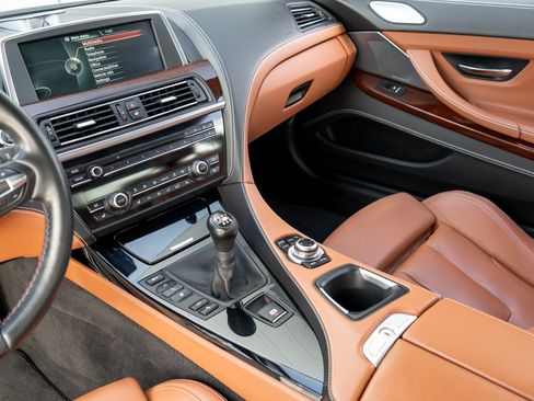 Used 2014 BMW M6 Coupe RWD image 16