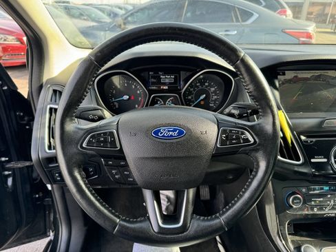 Used 2015 Ford Focus Titanium image 27