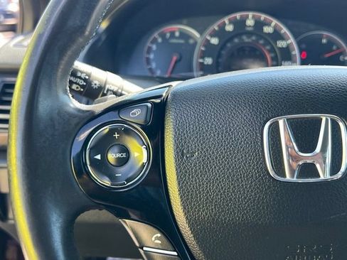 Used 2016 Honda Accord Sport image 21