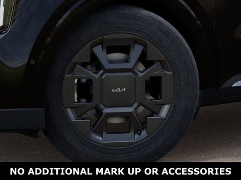 New 2026 Kia Carnival SX image 9