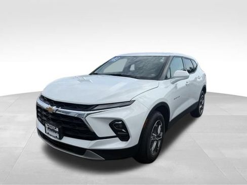 Used 2023 Chevrolet Blazer LT w/ LPO, Floor Liner Package AWD/4WD image 3