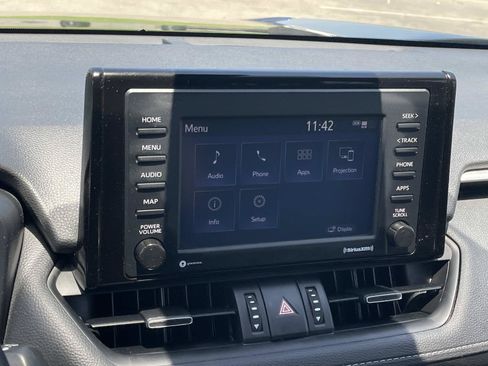Used 2022 Toyota RAV4 XLE Premium FWD image 12