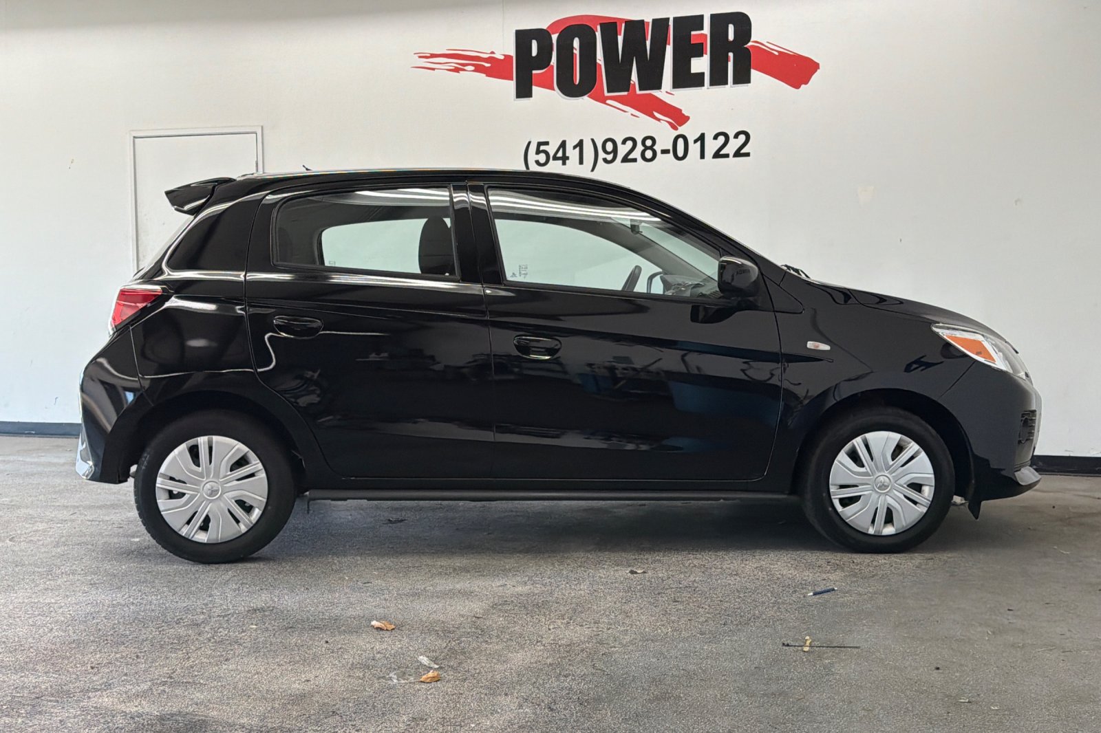 Used 2024 Mitsubishi Mirage ES FWD image 2