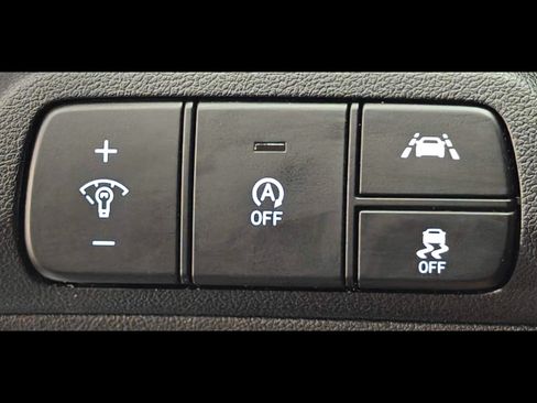 Used 2021 Hyundai Elantra SE FWD image 32