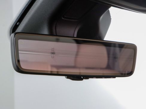 Used 2023 Jeep Grand Cherokee 4WD 4xe w/ Luxury Tech Group II image 22