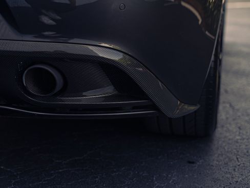 Used 2014 Aston Martin Vanquish Coupe RWD image 9