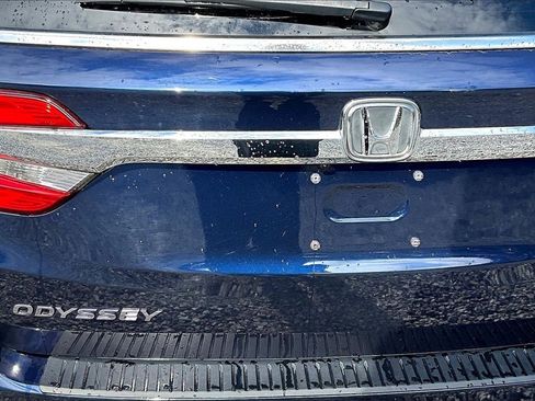 Used 2018 Honda Odyssey EX-L image 8