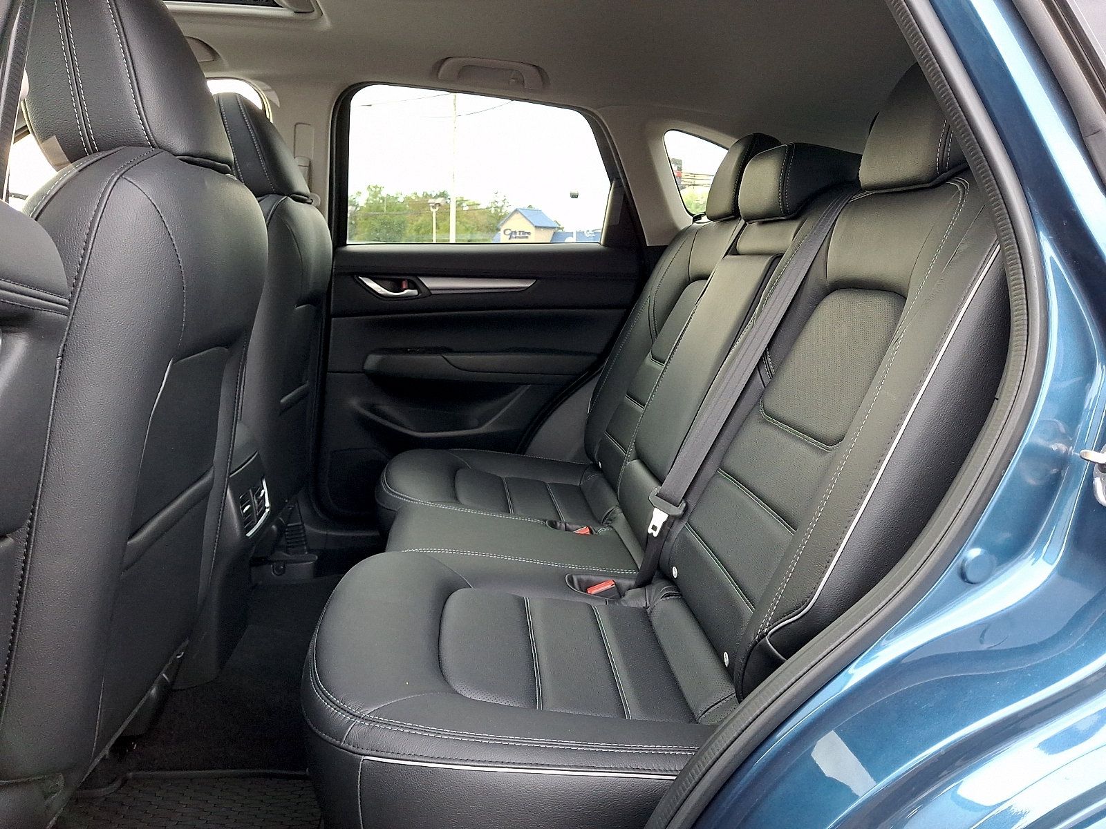 Certified 2024 MAZDA CX-5 AWD 2.5 S w/ Preferred Package image 12