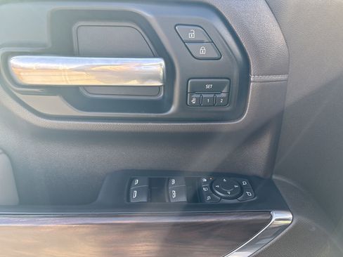 Used 2021 GMC Sierra 3500 SLT w/ Gooseneck/5TH Wheel Package image 14