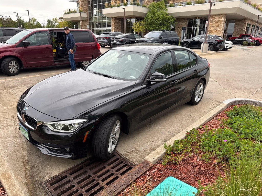 Used 2016 BMW 328d Sedan RWD image 1