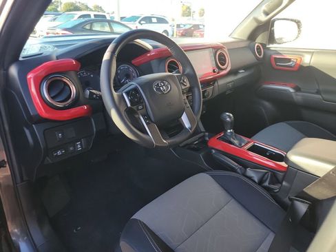 Used 2023 Toyota Tacoma SR5 image 18