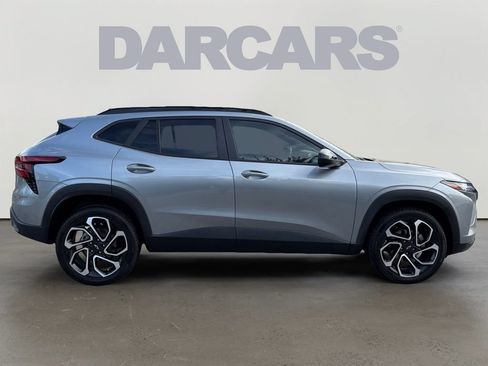 Used 2024 Chevrolet Trax RS w/ Driver Confidence Package FWD image 8