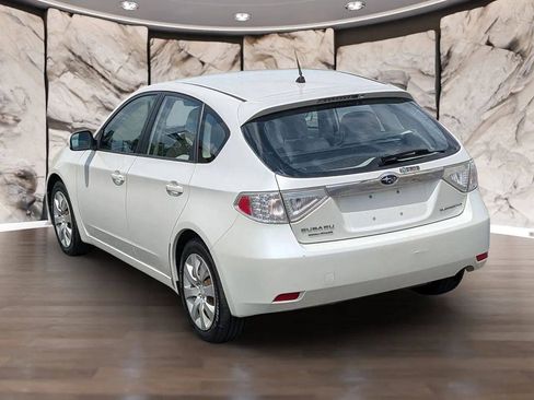 Used 2010 Subaru Impreza 2.5i AWD/4WD image 8