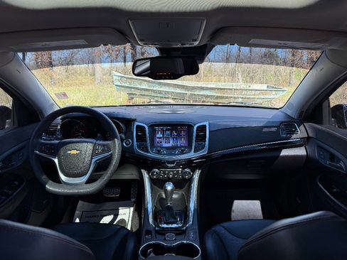 Used 2017 Chevrolet SS Base image 32