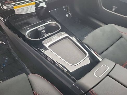 Certified 2025 Mercedes-Benz CLA 250 4MATIC image 34