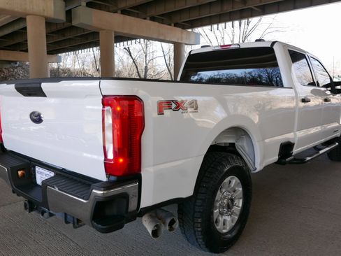 Used 2024 Ford F250 XLT w/ FX4 Off-Road Package image 26