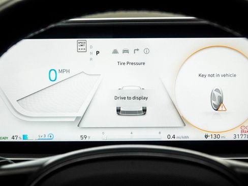 Used 2024 Hyundai Ioniq 6 Limited image 38