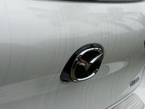 New 2026 MAZDA MAZDA3 s FWD image 9