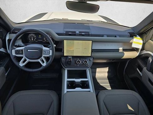 New 2026 Land Rover Defender 110 S AWD/4WD image 9